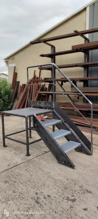 Création d'un escalier en métal sur-mesure à Livron-sur-Drôme, Livron-sur-Drôme, Abilis Chaudronnerie