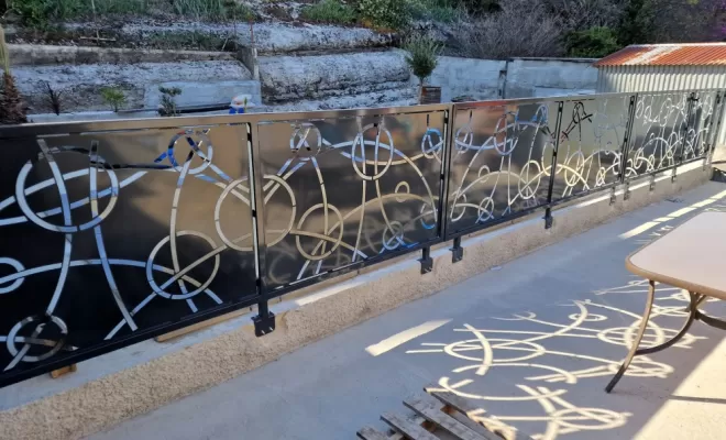 Fabrication d'une barrière de protection de piscine en métal à Privas